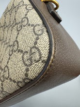 Load image into Gallery viewer, Gucci Supreme Neo GG print camera bag