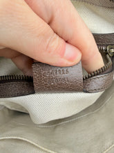 Load image into Gallery viewer, Gucci Ophidia GG messenger crossbody bag
