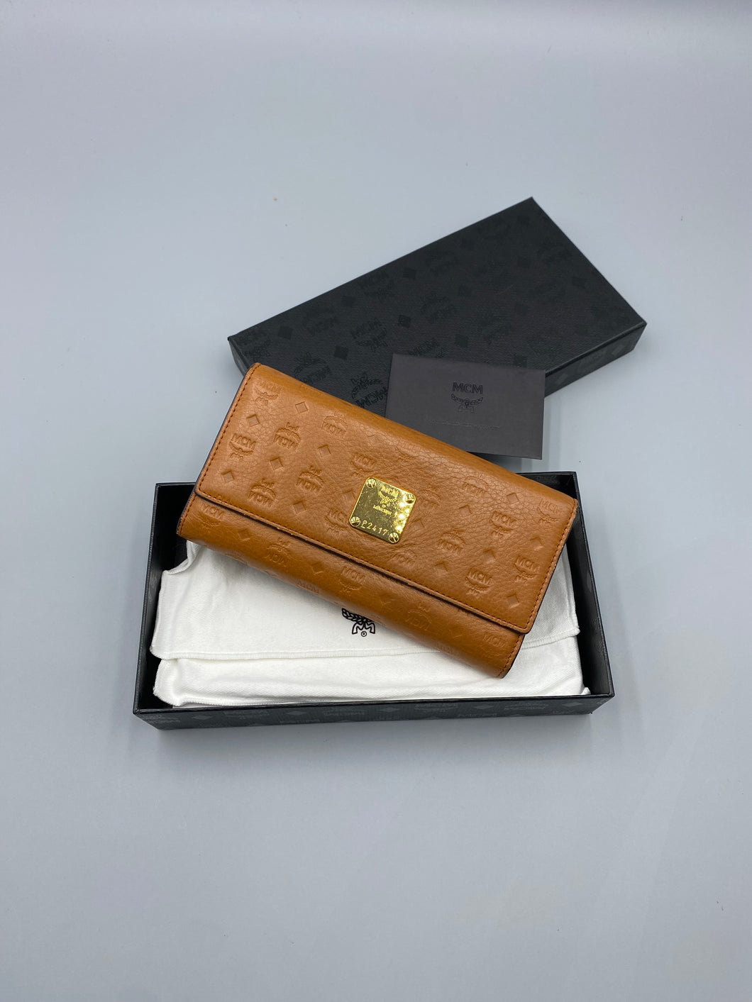 MCM Visetos Heritage trifold wallet