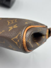 Load image into Gallery viewer, Louis Vuitton Eva Crossbody monogram with chain and strap