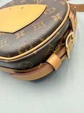 Load image into Gallery viewer, Louis Vuitton Boite Chapeau Souple Bag monogram bag