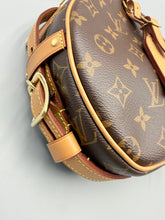 Load image into Gallery viewer, Louis Vuitton Boite Chapeau Souple Bag monogram bag
