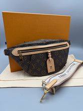 Load image into Gallery viewer, Louis Vuitton High rise bumbag with beige strap