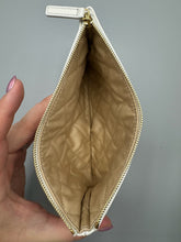 Load image into Gallery viewer, Chanel 22 White Hobo limited edition chain link with pouch