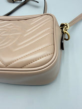 Load image into Gallery viewer, Gucci Small Marmont Camera crossbody