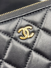 Load image into Gallery viewer, Chanel Black Quilted Lambskin Zippy wallet