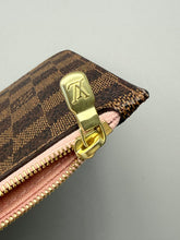 Load image into Gallery viewer, Louis Vuitton Neverfull ebene pouch with rose ballerine
