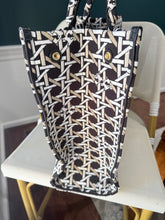 Load image into Gallery viewer, Tory Burch Printed Cotton tote