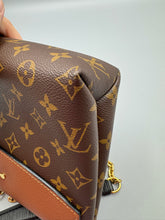 Load image into Gallery viewer, Louis Vuitton Saint placide monogram with caramel and chain