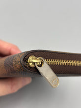 Load image into Gallery viewer, Louis Vuitton Zippy Coin wallet ebene