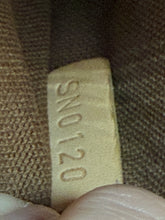 Load image into Gallery viewer, Louis Vuitton Pochette Friendly 2-way bag (crossbody or belt bag)