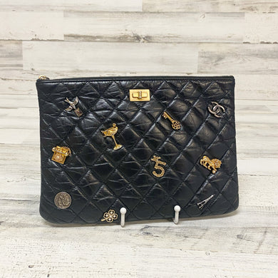Chanel Reissue Lucky Charms 2.55 O Case quilted calfskin