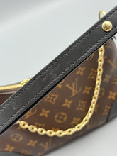 Load image into Gallery viewer, Louis Vuitton Boulogne Monogram/black with chain and crossbody strap