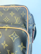 Load image into Gallery viewer, Louis Vuitton Amazone monogram crossbody