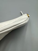 Load image into Gallery viewer, Chanel 22 White Hobo limited edition chain link with pouch