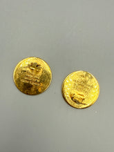 Load image into Gallery viewer, Hermes Clip on gold earrings