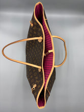 Load image into Gallery viewer, Louis Vuitton Neverfull GM monogram with pink interior