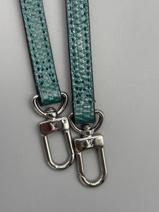 Louis Vuitton exotic Petite Malle trunk crossbody lizard