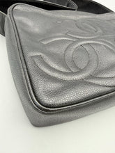 Load image into Gallery viewer, Chanel triple CC Caviar messenger bag