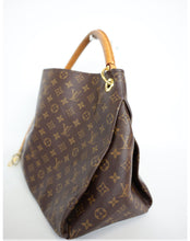 Load image into Gallery viewer, Louis Vuitton Artsy MM monogram with charm