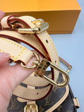 Load image into Gallery viewer, Louis Vuitton Saumur BB monogram