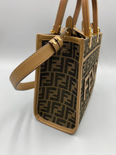 Load image into Gallery viewer, Fendi Sunshine Small FF tote with strap