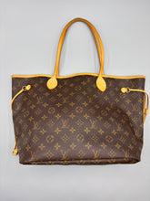 Load image into Gallery viewer, Louis Vuitton Neverfull MM monogram