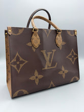 Load image into Gallery viewer, Louis Vuitton On The Go MM reverse monogram tote