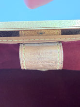 Load image into Gallery viewer, Louis Vuitton Judy MM Murakami multicolore shoulder bag with chain