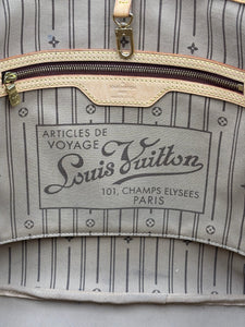 Louis Vuitton Neverfull MM monogram