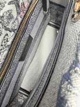 Load image into Gallery viewer, Christian Dior Lady D-Lite embroidered Medium tote with strap