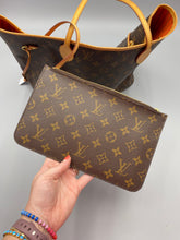 Load image into Gallery viewer, Louis Vuitton Neverfull MM monogram with tangerine with pouch