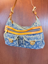 Load image into Gallery viewer, Louis Vuitton Baggy PM denim shoulder bag