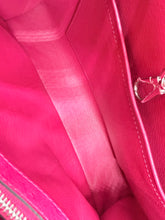 Load image into Gallery viewer, Louis Vuitton Ostrich Capucines MM pink