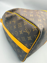 Load image into Gallery viewer, Louis Vuitton Keepall 50 Bandouliere Safran monogram with strap