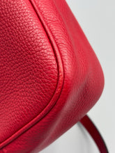 Load image into Gallery viewer, Gucci Soho Disco red crossbody bag