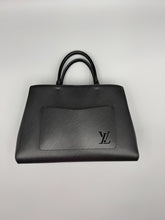 Load image into Gallery viewer, Louis Vuitton Marelle mm tote with strap