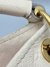 Load image into Gallery viewer, Louis Vuitton Artsy MM empreinte monogram
