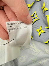 Load image into Gallery viewer, Louis Vuitton 2023 Japan Exclusive Graphic Top - size XS