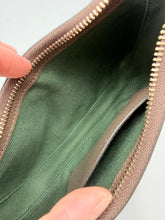 Load image into Gallery viewer, Gucci Ophidia Mini Shoulder / crossbody bag