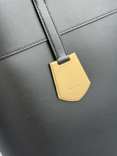 Load image into Gallery viewer, Ferragamo Charming Tall leather tote bag with pouch