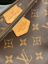 Load image into Gallery viewer, Louis Vuitton Multi Pochette khaki monogram with strap
