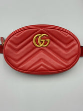 Load image into Gallery viewer, Gucci Marmont belt bag red - size 95