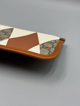 Load image into Gallery viewer, Gucci Rhombus gg print wristlet pouch