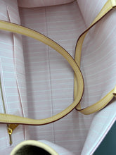 Load image into Gallery viewer, Louis Vuitton On the Go GM By the Pool monogram Guam bag