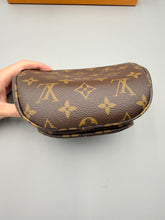 Load image into Gallery viewer, Louis Vuitton mini Bumbag monogram