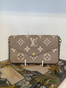 Louis Vuitton Felicie Bicolore dove with inserts