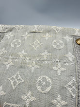 Load image into Gallery viewer, Louis Vuitton Neo Cabby Grey Denim MM bag with strap