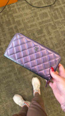 Chanel Irredescent zippy wallet purple