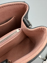 Load image into Gallery viewer, Louis Vuitton Marelle mm tote with strap